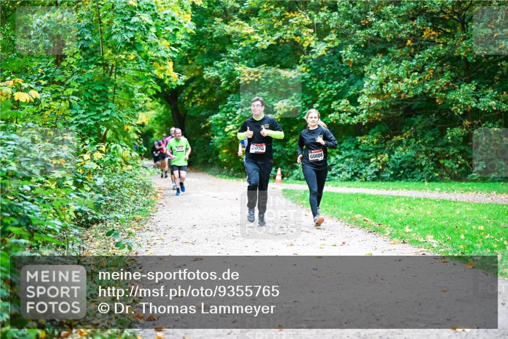 12.10.2025 - Bramfelder Halbmarathon 2025 Dr. Thomas Lammeyer http://msf.ph/oto/9355765 12.10.2025 10:54:47 Laufen 2538, 2038 meine-sportfotos.de