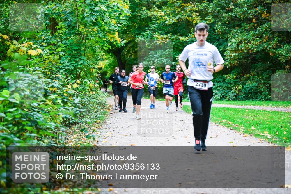 12.10.2025 - Bramfelder Halbmarathon 2025 Dr. Thomas Lammeyer http://msf.ph/oto/9356133 12.10.2025 10:55:57 Laufen 2150, 2770, 2730 meine-sportfotos.de