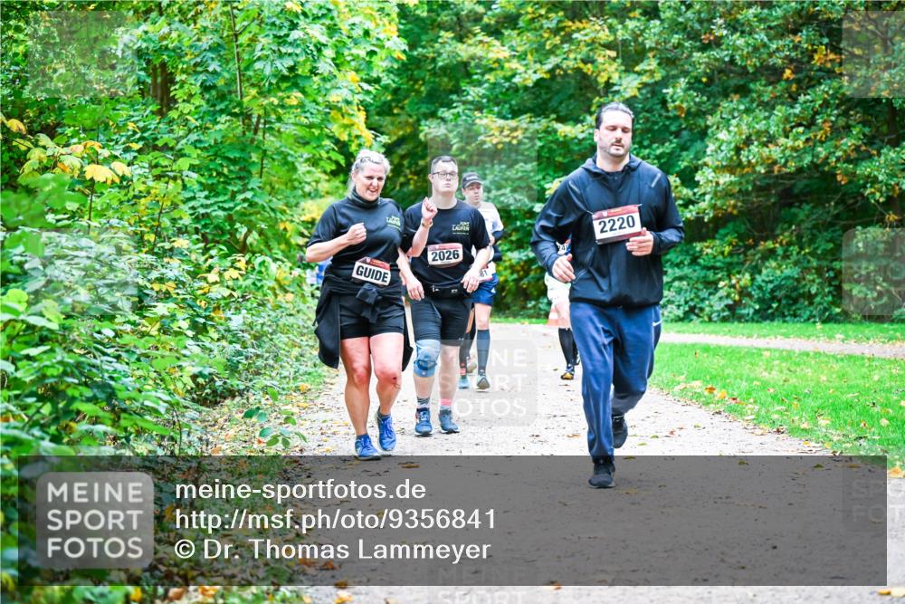 12.10.2025 - Bramfelder Halbmarathon 2025 Dr. Thomas Lammeyer http://msf.ph/oto/9356841 12.10.2025 10:58:59 Laufen 2026, 81, 2220 meine-sportfotos.de