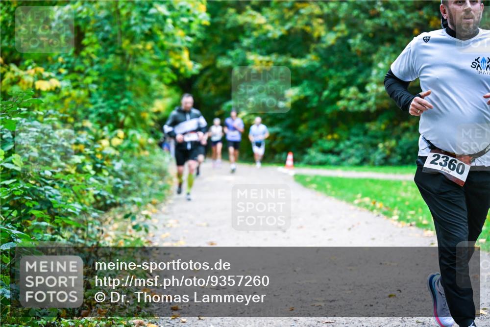 12.10.2025 - Bramfelder Halbmarathon 2025 Dr. Thomas Lammeyer http://msf.ph/oto/9357260 12.10.2025 11:00:14 Laufen 2360 meine-sportfotos.de