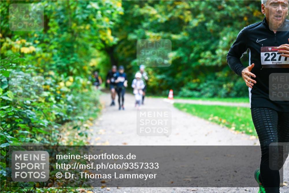 12.10.2025 - Bramfelder Halbmarathon 2025 Dr. Thomas Lammeyer http://msf.ph/oto/9357333 12.10.2025 11:00:28 Laufen 2277 meine-sportfotos.de