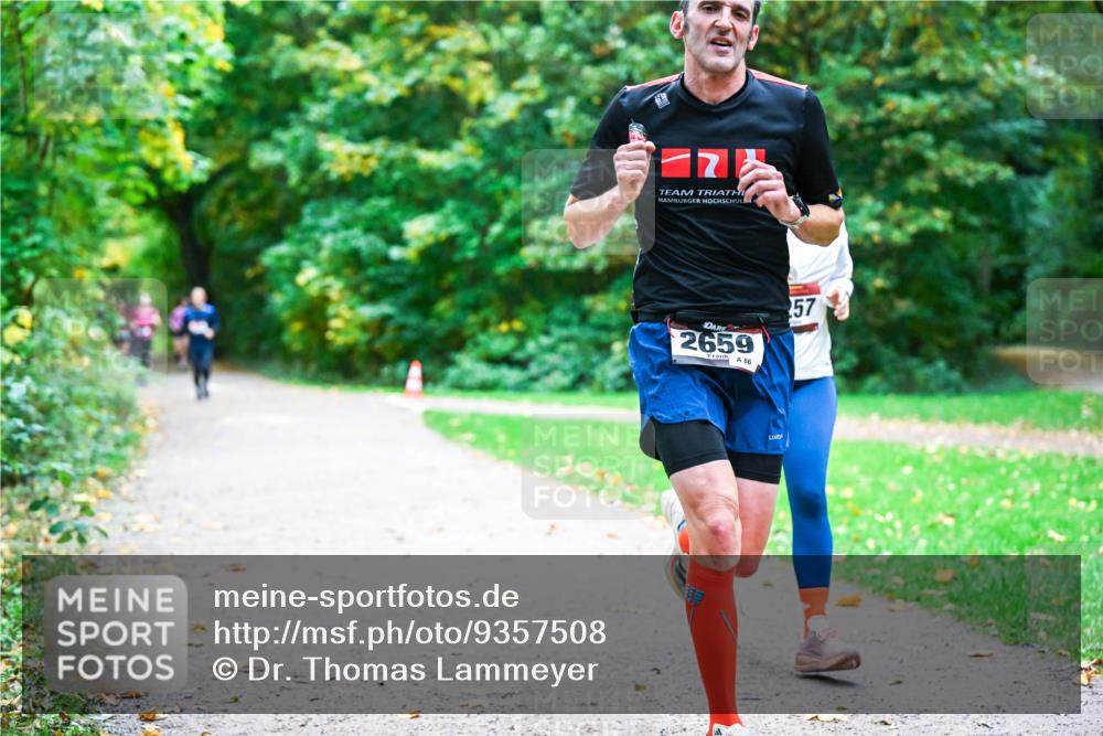 12.10.2025 - Bramfelder Halbmarathon 2025 Dr. Thomas Lammeyer http://msf.ph/oto/9357508 12.10.2025 11:01:14 Laufen 0, 2659, 86, 57 meine-sportfotos.de