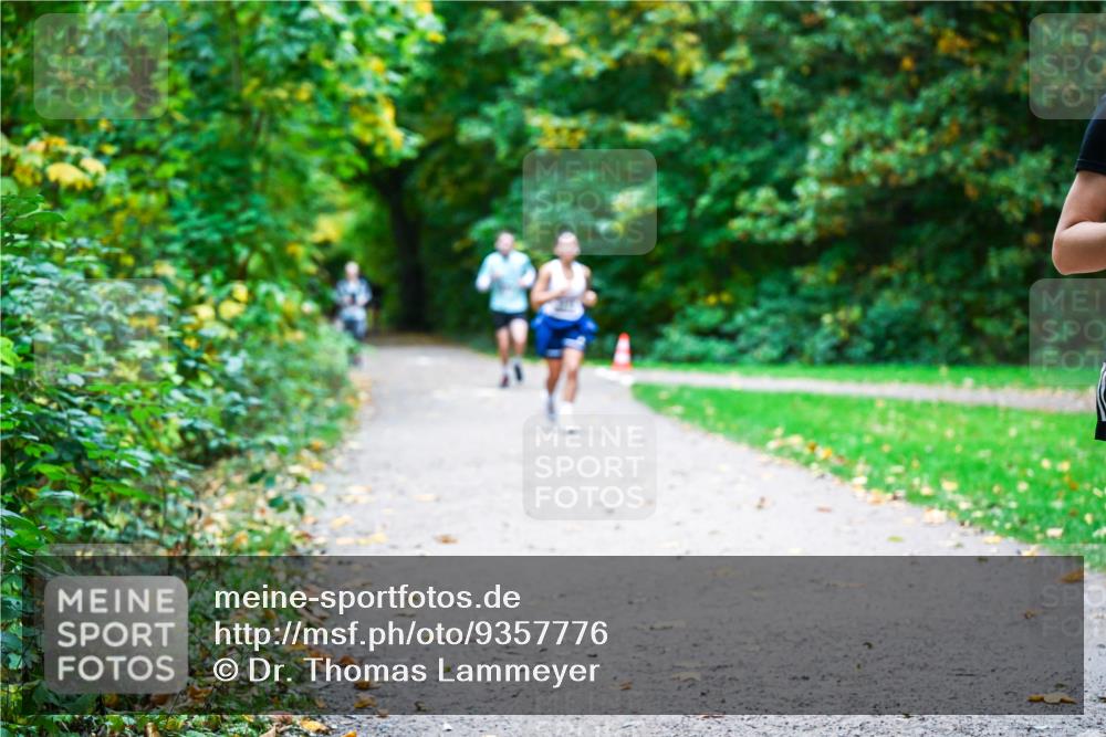 12.10.2025 - Bramfelder Halbmarathon 2025 Dr. Thomas Lammeyer http://msf.ph/oto/9357776 12.10.2025 11:02:05 Laufen  meine-sportfotos.de