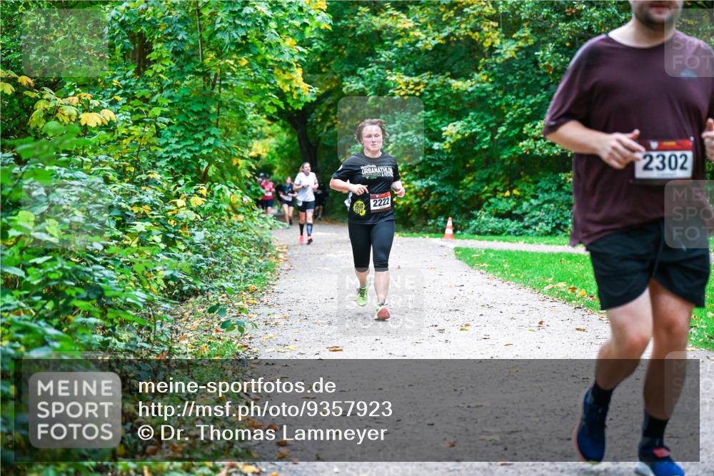 12.10.2025 - Bramfelder Halbmarathon 2025 Dr. Thomas Lammeyer http://msf.ph/oto/9357923 12.10.2025 11:02:39 Laufen 2222, 2302 meine-sportfotos.de