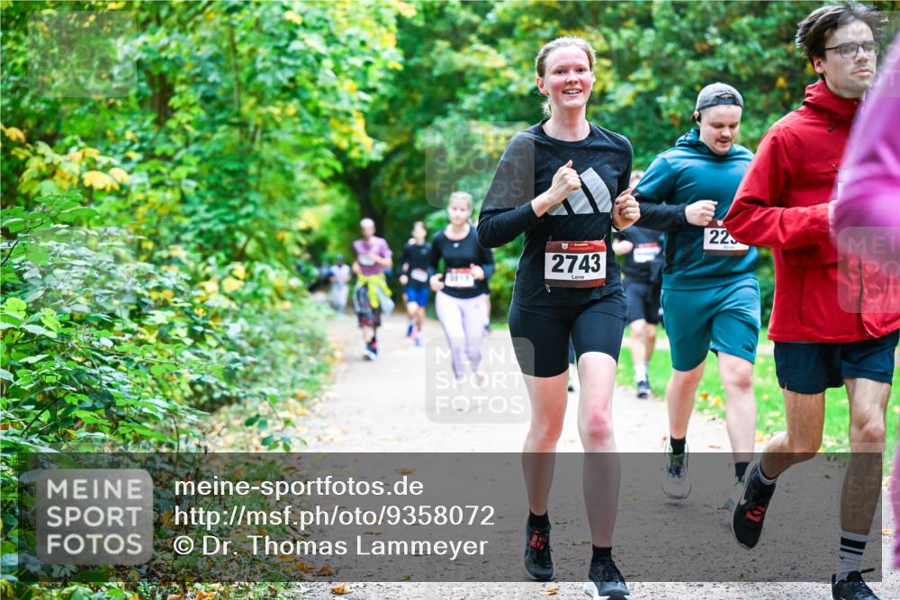 12.10.2025 - Bramfelder Halbmarathon 2025 Dr. Thomas Lammeyer http://msf.ph/oto/9358072 12.10.2025 11:03:05 Laufen 225, 2743 meine-sportfotos.de