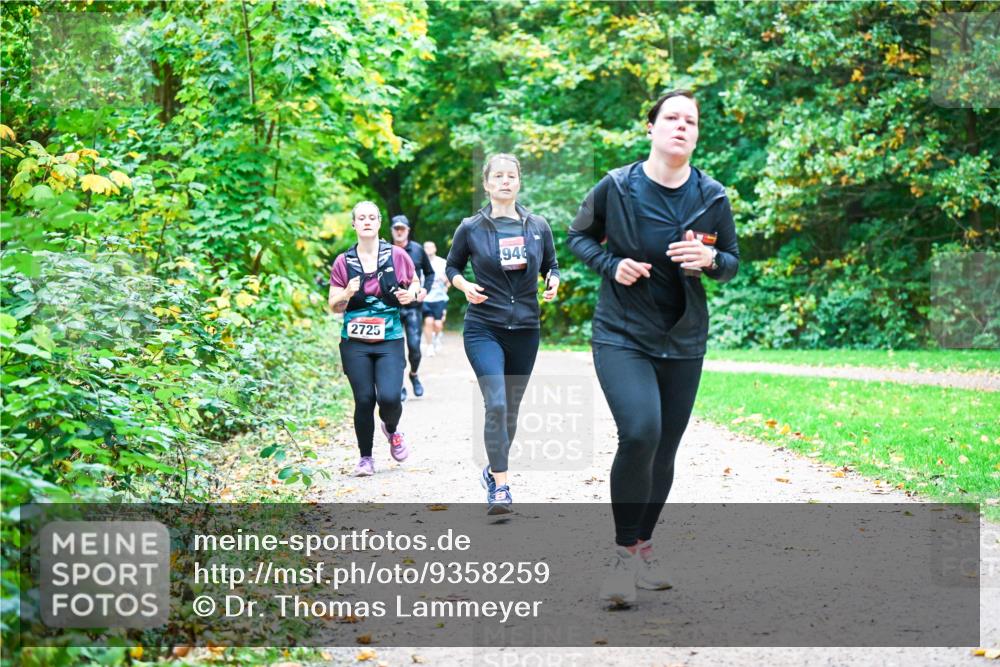 12.10.2025 - Bramfelder Halbmarathon 2025 Dr. Thomas Lammeyer http://msf.ph/oto/9358259 12.10.2025 11:03:46 Laufen 2725, 946 meine-sportfotos.de