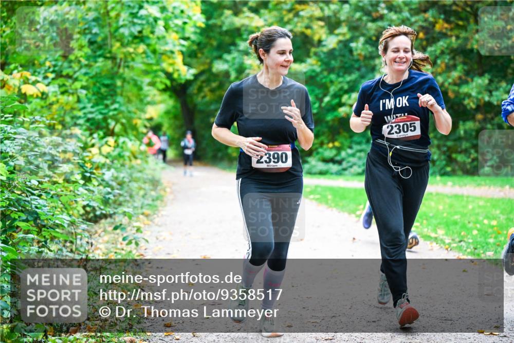 12.10.2025 - Bramfelder Halbmarathon 2025 Dr. Thomas Lammeyer http://msf.ph/oto/9358517 12.10.2025 11:04:34 Laufen 2390, 2305 meine-sportfotos.de