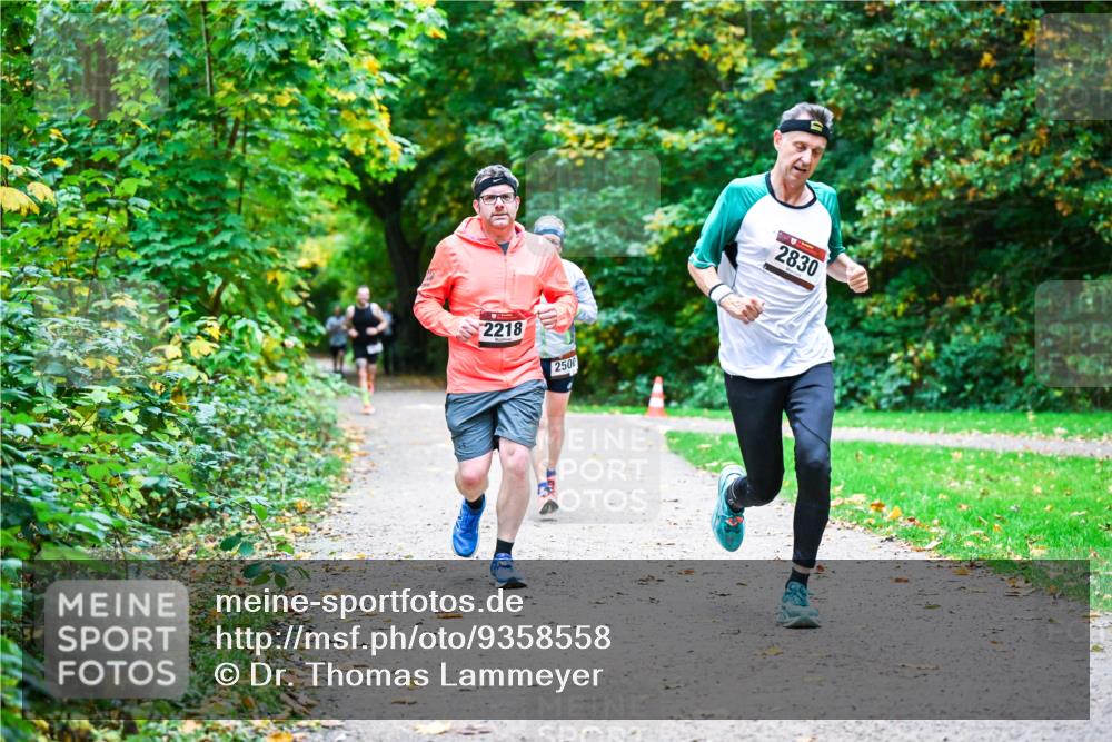 12.10.2025 - Bramfelder Halbmarathon 2025 Dr. Thomas Lammeyer http://msf.ph/oto/9358558 12.10.2025 11:04:47 Laufen 2218, 2500, 2830 meine-sportfotos.de