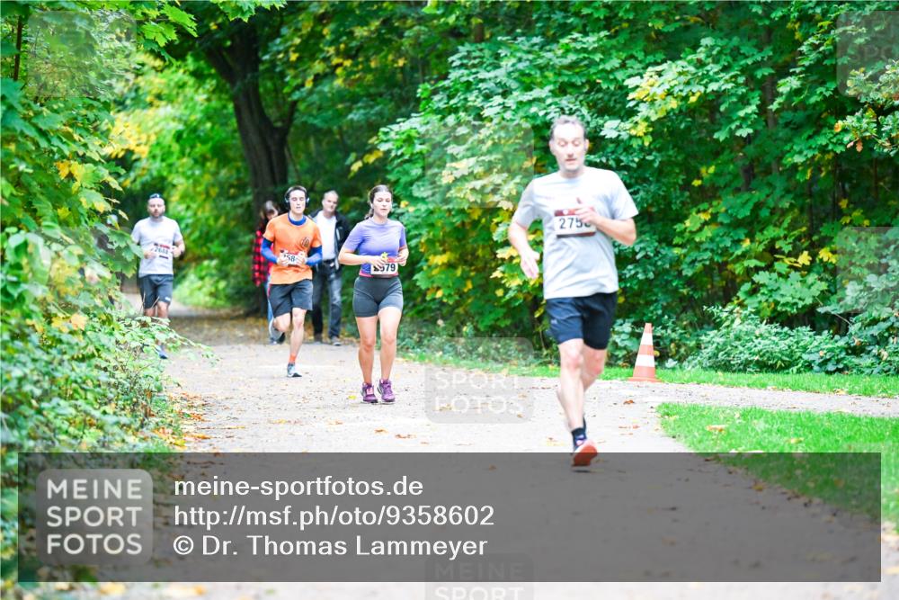 12.10.2025 - Bramfelder Halbmarathon 2025 Dr. Thomas Lammeyer http://msf.ph/oto/9358602 12.10.2025 11:04:59 Laufen 58, 2688, 579, 275 meine-sportfotos.de
