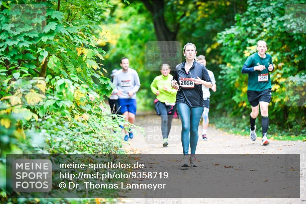 12.10.2025 - Bramfelder Halbmarathon 2025 Dr. Thomas Lammeyer http://msf.ph/oto/9358719 12.10.2025 11:05:24 Laufen 2560, 2959 meine-sportfotos.de