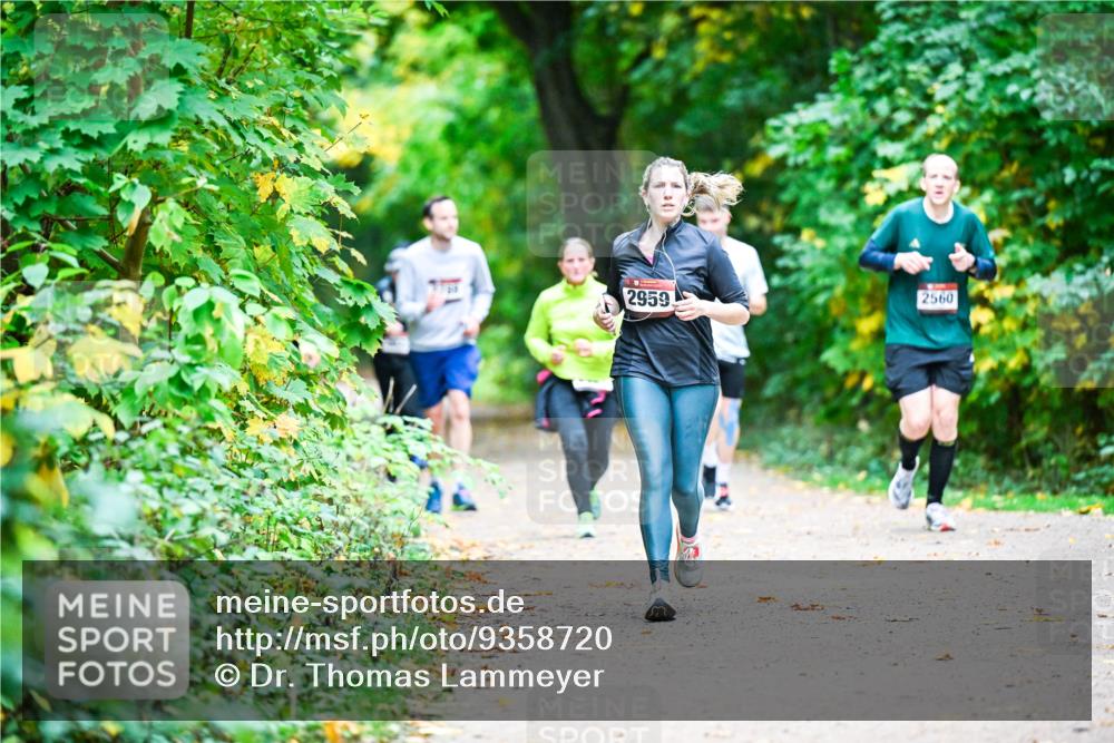 12.10.2025 - Bramfelder Halbmarathon 2025 Dr. Thomas Lammeyer http://msf.ph/oto/9358720 12.10.2025 11:05:25 Laufen 2959, 2560 meine-sportfotos.de