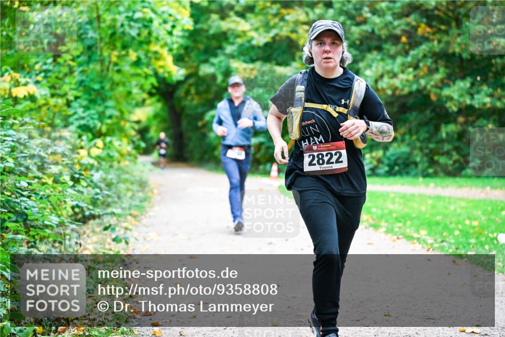 12.10.2025 - Bramfelder Halbmarathon 2025 Dr. Thomas Lammeyer http://msf.ph/oto/9358808 12.10.2025 11:05:39 Laufen 2822, 34 meine-sportfotos.de