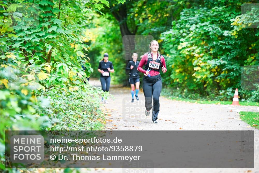 12.10.2025 - Bramfelder Halbmarathon 2025 Dr. Thomas Lammeyer http://msf.ph/oto/9358879 12.10.2025 11:05:53 Laufen 2873 meine-sportfotos.de