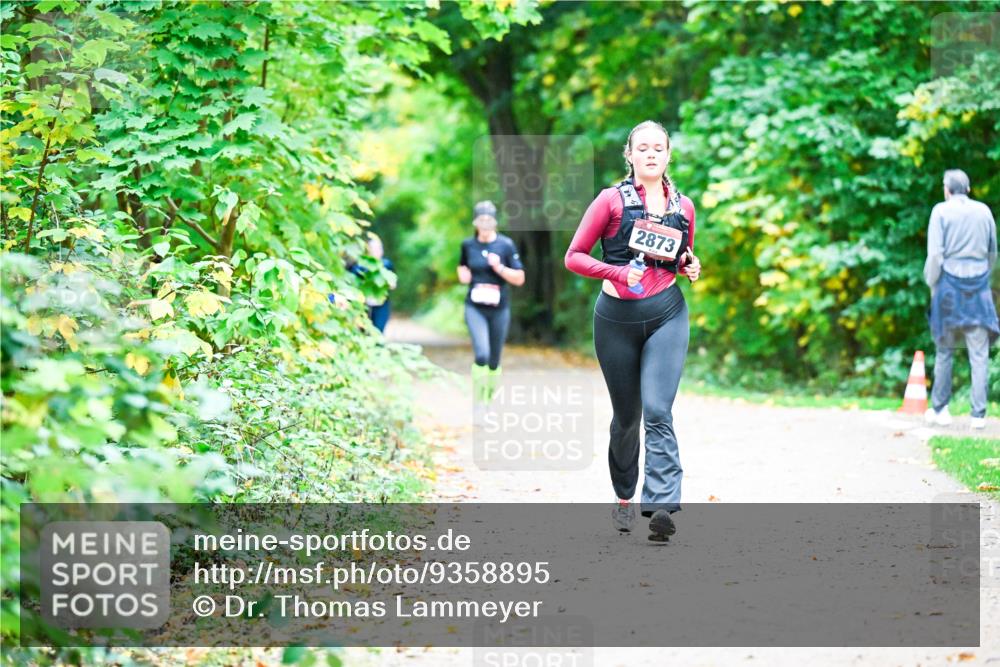 12.10.2025 - Bramfelder Halbmarathon 2025 Dr. Thomas Lammeyer http://msf.ph/oto/9358895 12.10.2025 11:05:55 Laufen 2873 meine-sportfotos.de