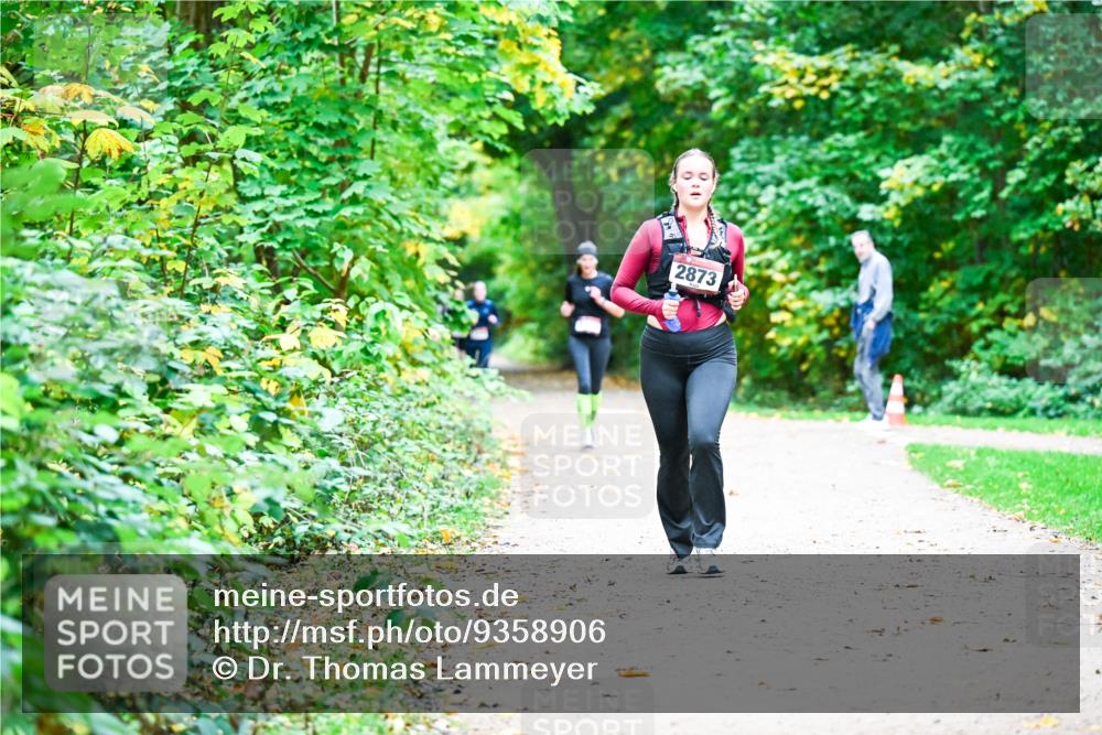 12.10.2025 - Bramfelder Halbmarathon 2025 Dr. Thomas Lammeyer http://msf.ph/oto/9358906 12.10.2025 11:05:57 Laufen 2873 meine-sportfotos.de