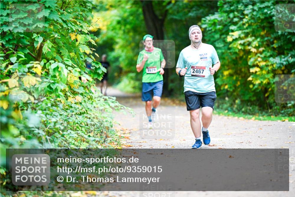 12.10.2025 - Bramfelder Halbmarathon 2025 Dr. Thomas Lammeyer http://msf.ph/oto/9359015 12.10.2025 11:06:24 Laufen 2979, 2467 meine-sportfotos.de