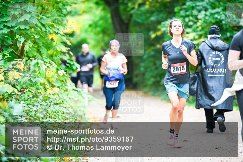 12.10.2025 - Bramfelder Halbmarathon 2025 Dr. Thomas Lammeyer http://msf.ph/oto/9359167 12.10.2025 11:07:11 Laufen 2915, 2020 meine-sportfotos.de