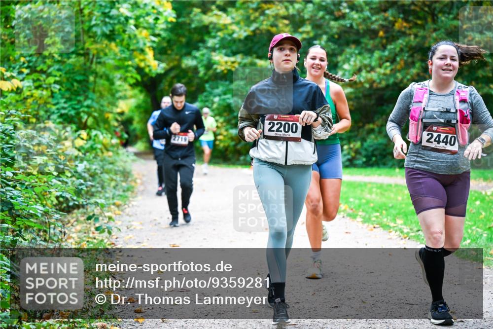12.10.2025 - Bramfelder Halbmarathon 2025 Dr. Thomas Lammeyer http://msf.ph/oto/9359281 12.10.2025 11:07:36 Laufen 2719, 2200, 2440 meine-sportfotos.de