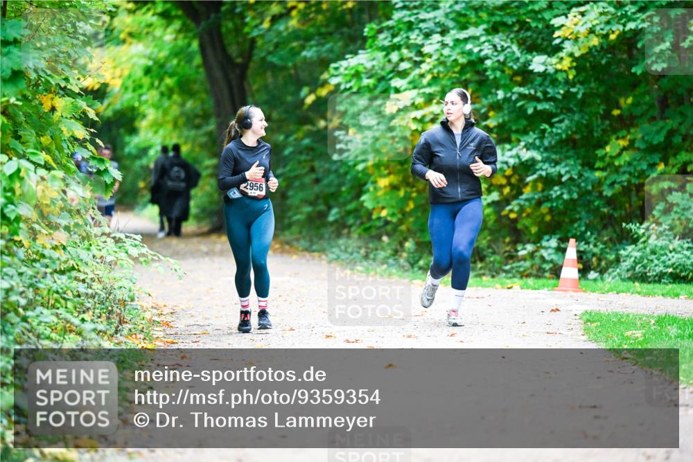 12.10.2025 - Bramfelder Halbmarathon 2025 Dr. Thomas Lammeyer http://msf.ph/oto/9359354 12.10.2025 11:07:54 Laufen 2956 meine-sportfotos.de