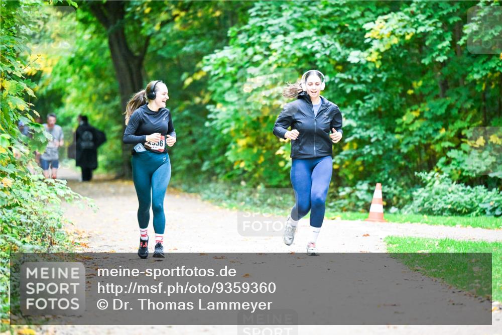12.10.2025 - Bramfelder Halbmarathon 2025 Dr. Thomas Lammeyer http://msf.ph/oto/9359360 12.10.2025 11:07:54 Laufen 236 meine-sportfotos.de