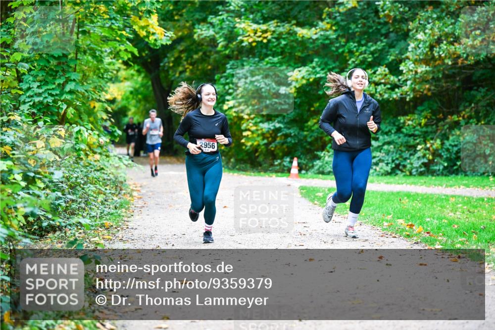 12.10.2025 - Bramfelder Halbmarathon 2025 Dr. Thomas Lammeyer http://msf.ph/oto/9359379 12.10.2025 11:07:59 Laufen 2956 meine-sportfotos.de