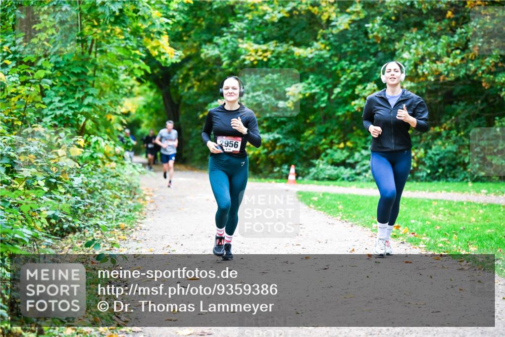 12.10.2025 - Bramfelder Halbmarathon 2025 Dr. Thomas Lammeyer http://msf.ph/oto/9359386 12.10.2025 11:07:59 Laufen 2956, 101, 1 meine-sportfotos.de