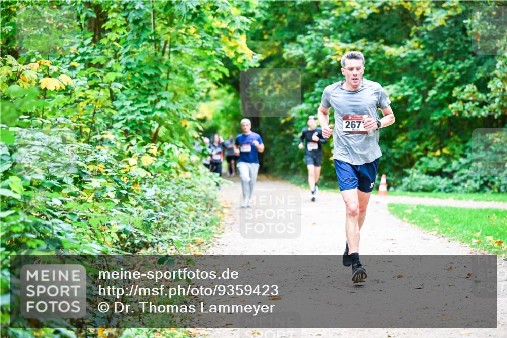 12.10.2025 - Bramfelder Halbmarathon 2025 Dr. Thomas Lammeyer http://msf.ph/oto/9359423 12.10.2025 11:08:06 Laufen 267 meine-sportfotos.de