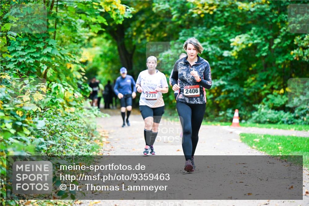 12.10.2025 - Bramfelder Halbmarathon 2025 Dr. Thomas Lammeyer http://msf.ph/oto/9359463 12.10.2025 11:08:16 Laufen 2731, 2406 meine-sportfotos.de