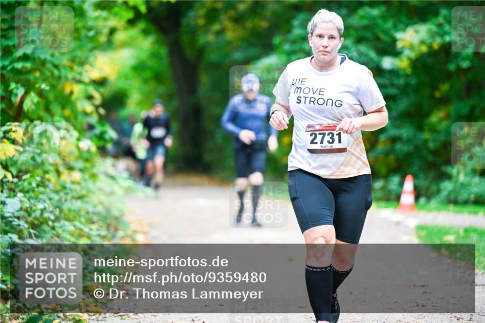 12.10.2025 - Bramfelder Halbmarathon 2025 Dr. Thomas Lammeyer http://msf.ph/oto/9359480 12.10.2025 11:08:20 Laufen 2731 meine-sportfotos.de