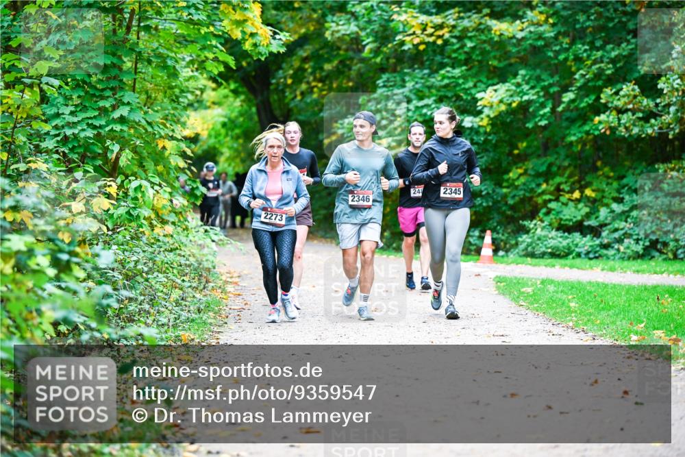12.10.2025 - Bramfelder Halbmarathon 2025 Dr. Thomas Lammeyer http://msf.ph/oto/9359547 12.10.2025 11:08:37 Laufen 2273, 2346, 248, 2345 meine-sportfotos.de