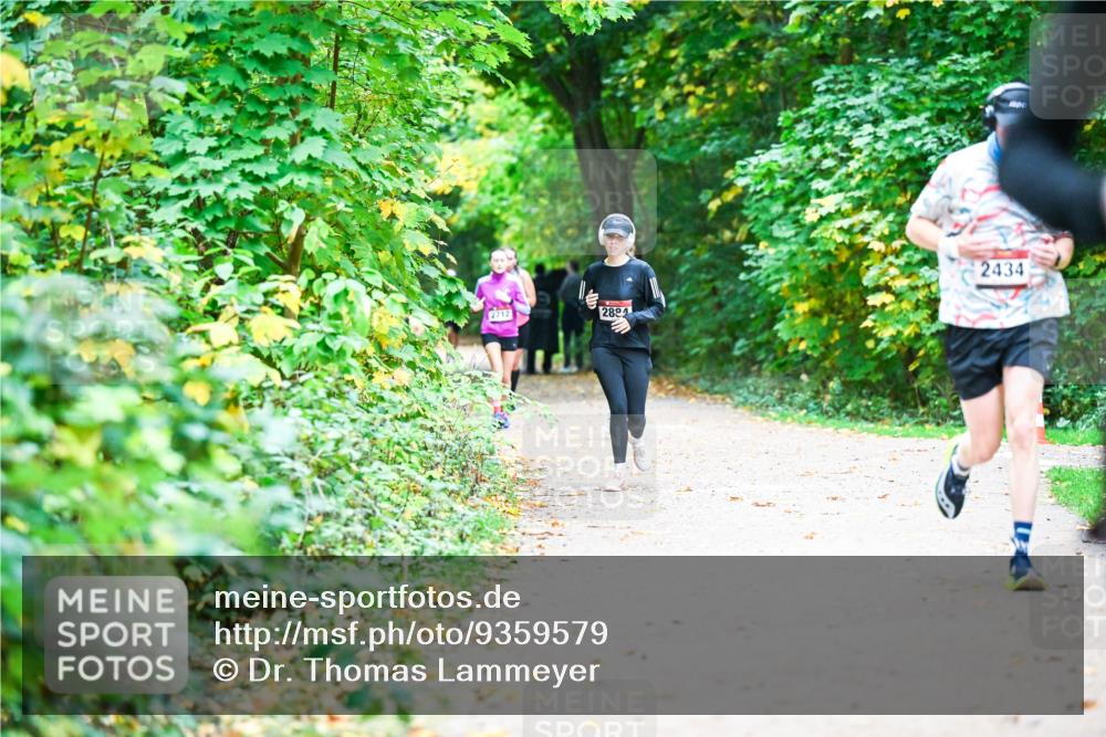 12.10.2025 - Bramfelder Halbmarathon 2025 Dr. Thomas Lammeyer http://msf.ph/oto/9359579 12.10.2025 11:08:44 Laufen 2712, 2824, 2434 meine-sportfotos.de