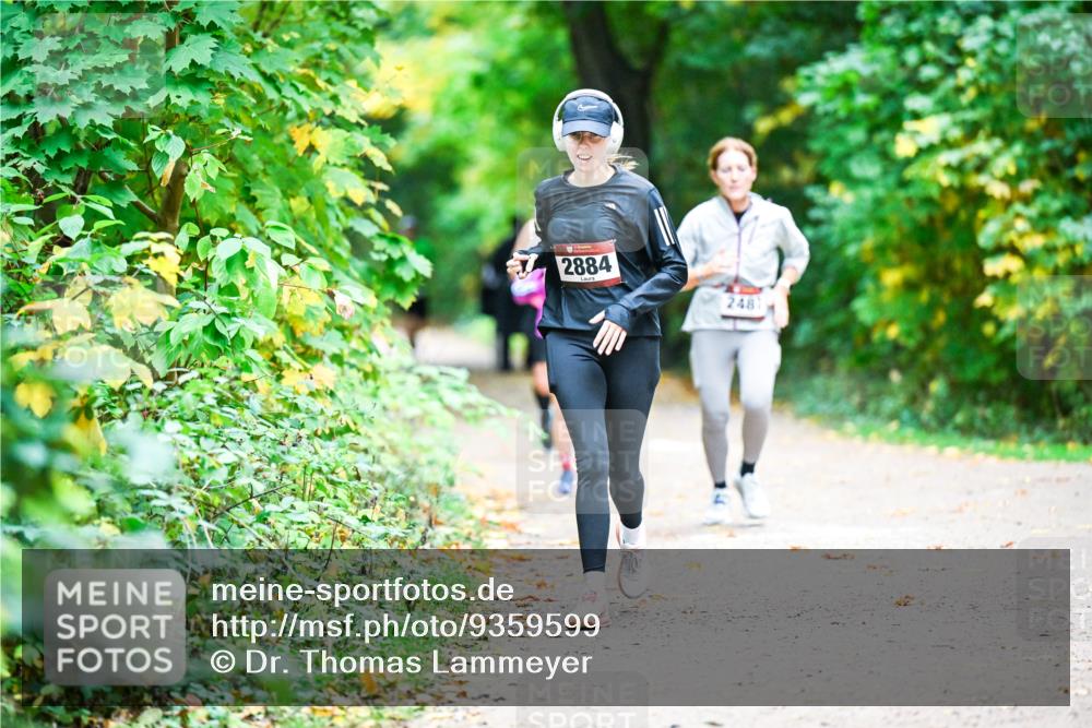12.10.2025 - Bramfelder Halbmarathon 2025 Dr. Thomas Lammeyer http://msf.ph/oto/9359599 12.10.2025 11:08:47 Laufen 2884, 2487 meine-sportfotos.de