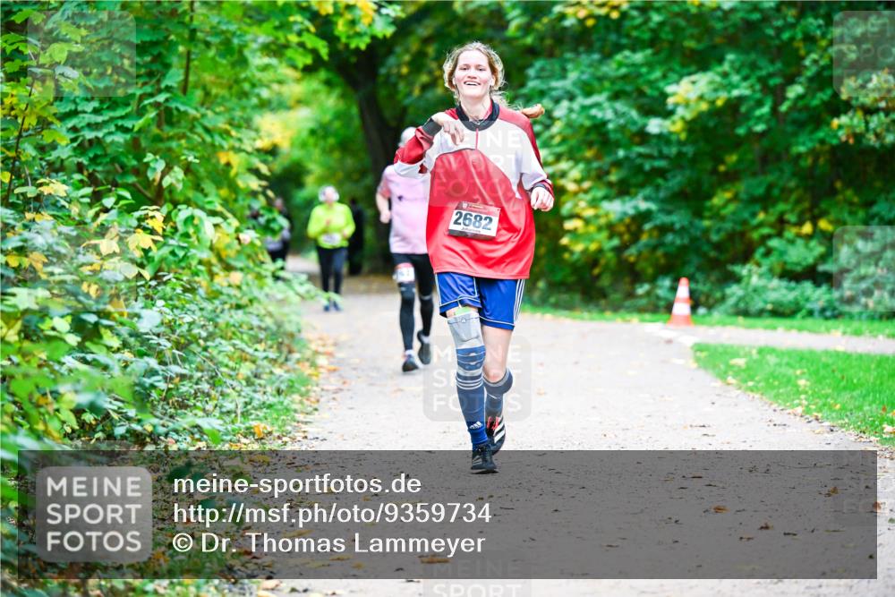12.10.2025 - Bramfelder Halbmarathon 2025 Dr. Thomas Lammeyer http://msf.ph/oto/9359734 12.10.2025 11:09:19 Laufen 2682 meine-sportfotos.de