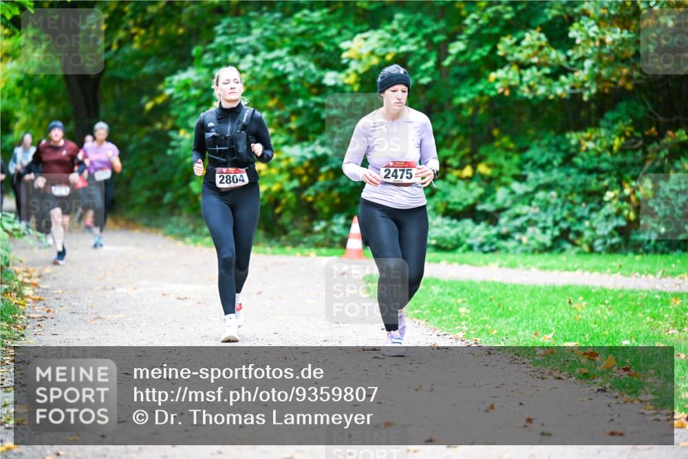 12.10.2025 - Bramfelder Halbmarathon 2025 Dr. Thomas Lammeyer http://msf.ph/oto/9359807 12.10.2025 11:09:35 Laufen 2804, 2475 meine-sportfotos.de