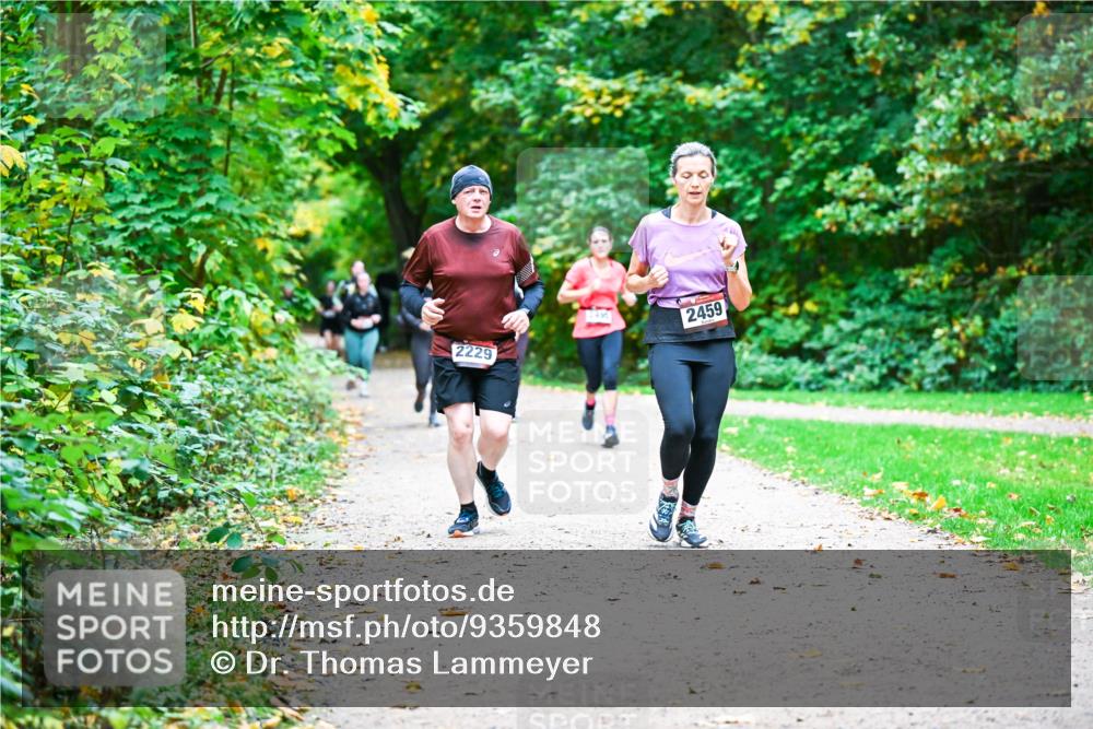 12.10.2025 - Bramfelder Halbmarathon 2025 Dr. Thomas Lammeyer http://msf.ph/oto/9359848 12.10.2025 11:09:43 Laufen 2459, 2229 meine-sportfotos.de
