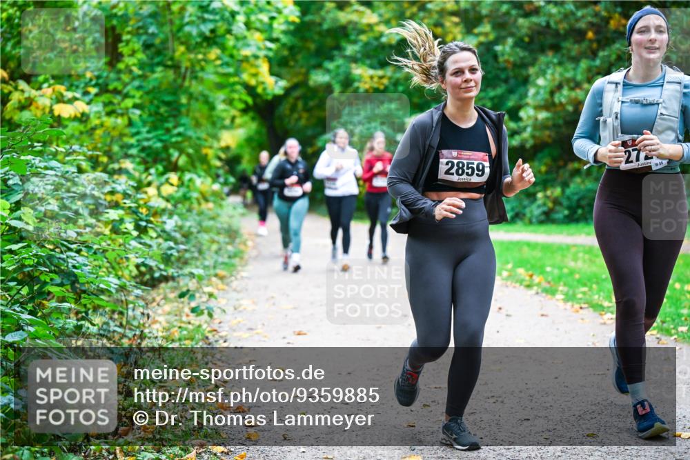 12.10.2025 - Bramfelder Halbmarathon 2025 Dr. Thomas Lammeyer http://msf.ph/oto/9359885 12.10.2025 11:09:52 Laufen 2859, 272, 80 meine-sportfotos.de