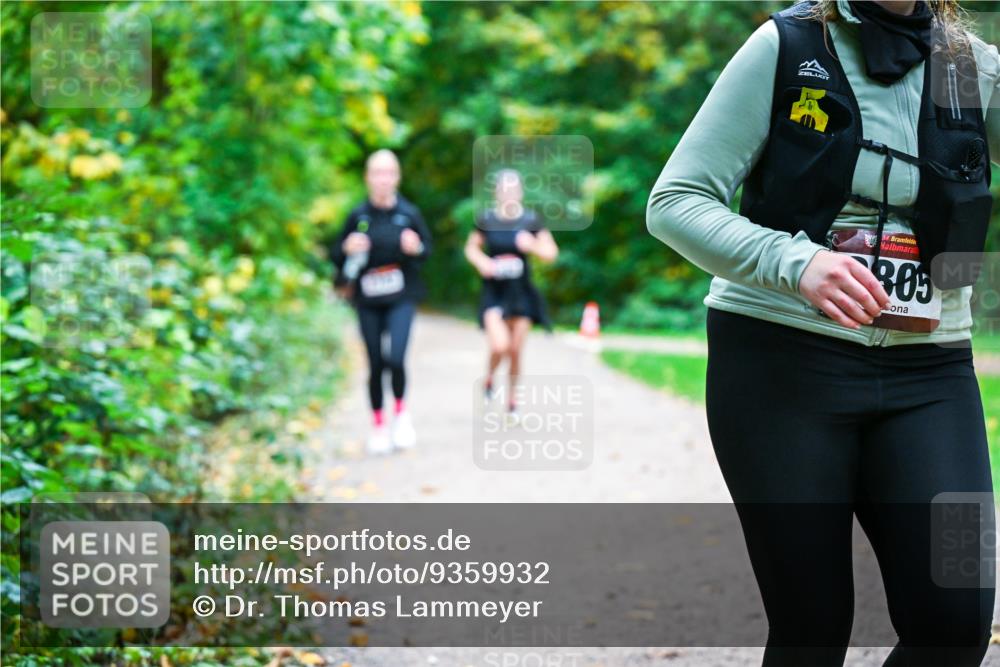 12.10.2025 - Bramfelder Halbmarathon 2025 Dr. Thomas Lammeyer http://msf.ph/oto/9359932 12.10.2025 11:09:59 Laufen 34, 305 meine-sportfotos.de