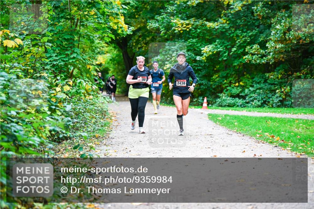 12.10.2025 - Bramfelder Halbmarathon 2025 Dr. Thomas Lammeyer http://msf.ph/oto/9359984 12.10.2025 11:10:11 Laufen 00, 2438, 2832 meine-sportfotos.de