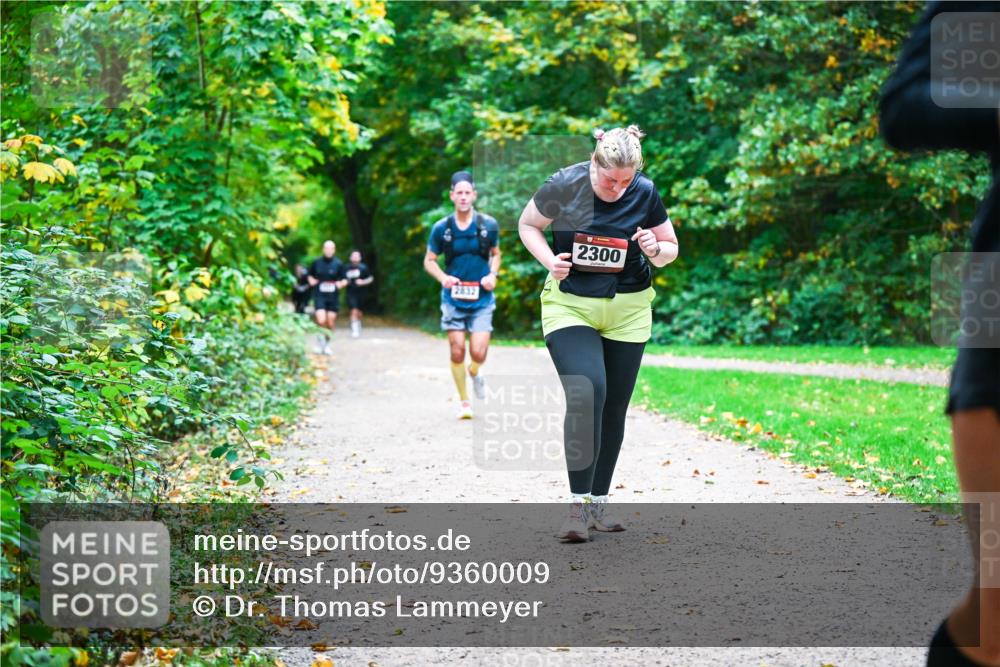 12.10.2025 - Bramfelder Halbmarathon 2025 Dr. Thomas Lammeyer http://msf.ph/oto/9360009 12.10.2025 11:10:14 Laufen 2832, 2300 meine-sportfotos.de