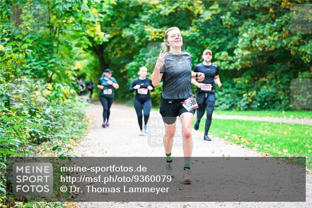 12.10.2025 - Bramfelder Halbmarathon 2025 Dr. Thomas Lammeyer http://msf.ph/oto/9360079 12.10.2025 11:10:31 Laufen 2589, 2507 meine-sportfotos.de