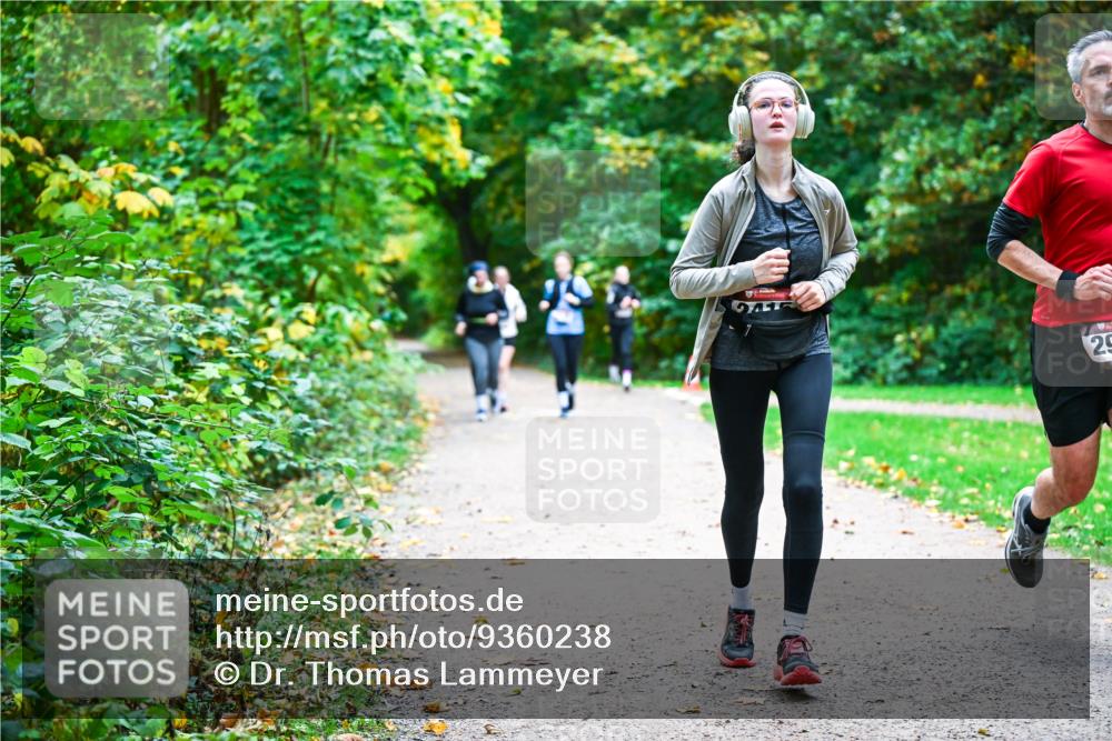 12.10.2025 - Bramfelder Halbmarathon 2025 Dr. Thomas Lammeyer http://msf.ph/oto/9360238 12.10.2025 11:11:17 Laufen 29 meine-sportfotos.de