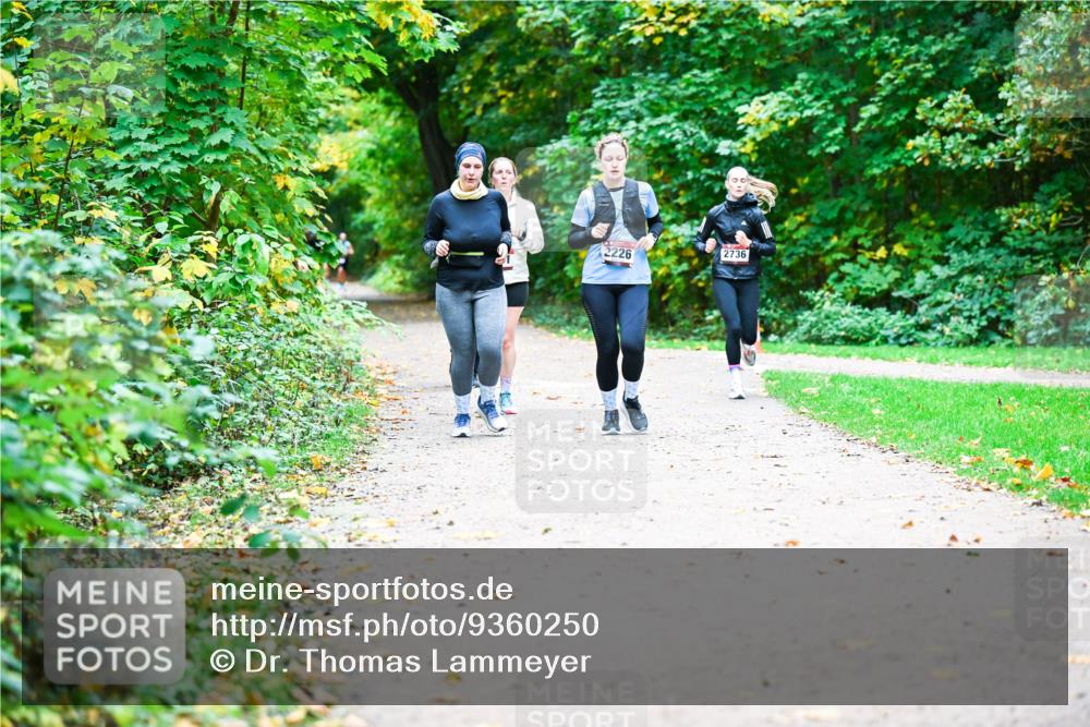 12.10.2025 - Bramfelder Halbmarathon 2025 Dr. Thomas Lammeyer http://msf.ph/oto/9360250 12.10.2025 11:11:19 Laufen 2736, 2226 meine-sportfotos.de