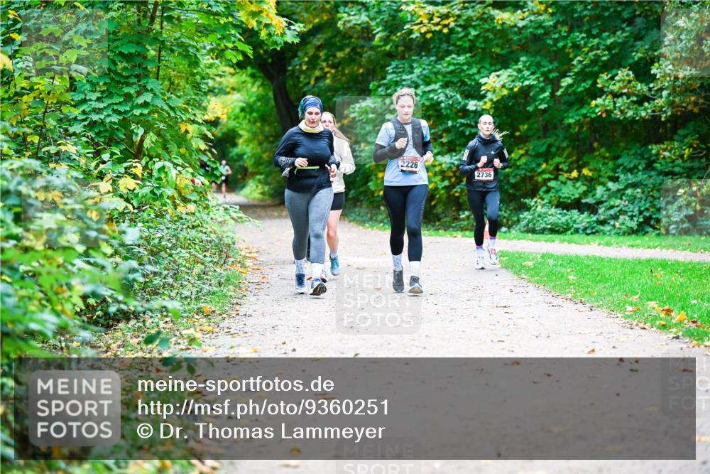 12.10.2025 - Bramfelder Halbmarathon 2025 Dr. Thomas Lammeyer http://msf.ph/oto/9360251 12.10.2025 11:11:19 Laufen 2226, 2736 meine-sportfotos.de