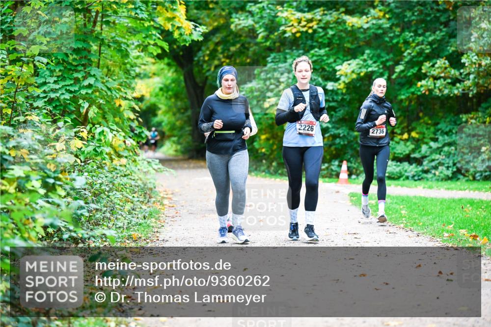 12.10.2025 - Bramfelder Halbmarathon 2025 Dr. Thomas Lammeyer http://msf.ph/oto/9360262 12.10.2025 11:11:21 Laufen 2226, 2736 meine-sportfotos.de