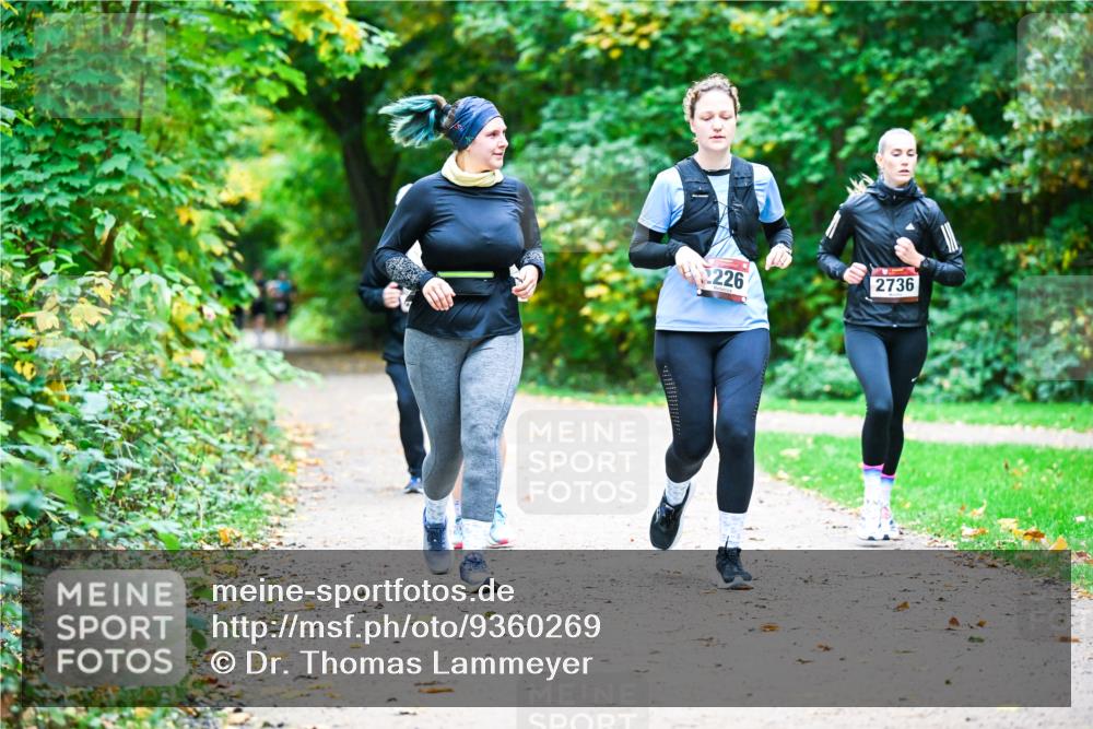 12.10.2025 - Bramfelder Halbmarathon 2025 Dr. Thomas Lammeyer http://msf.ph/oto/9360269 12.10.2025 11:11:22 Laufen 2226, 2736 meine-sportfotos.de