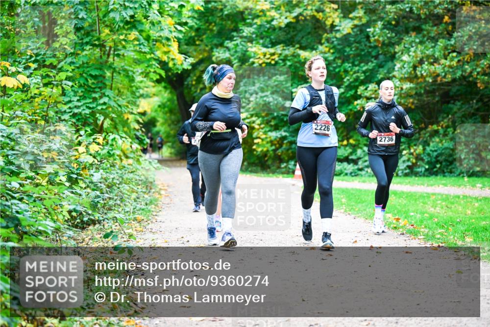 12.10.2025 - Bramfelder Halbmarathon 2025 Dr. Thomas Lammeyer http://msf.ph/oto/9360274 12.10.2025 11:11:22 Laufen 2226, 2736 meine-sportfotos.de