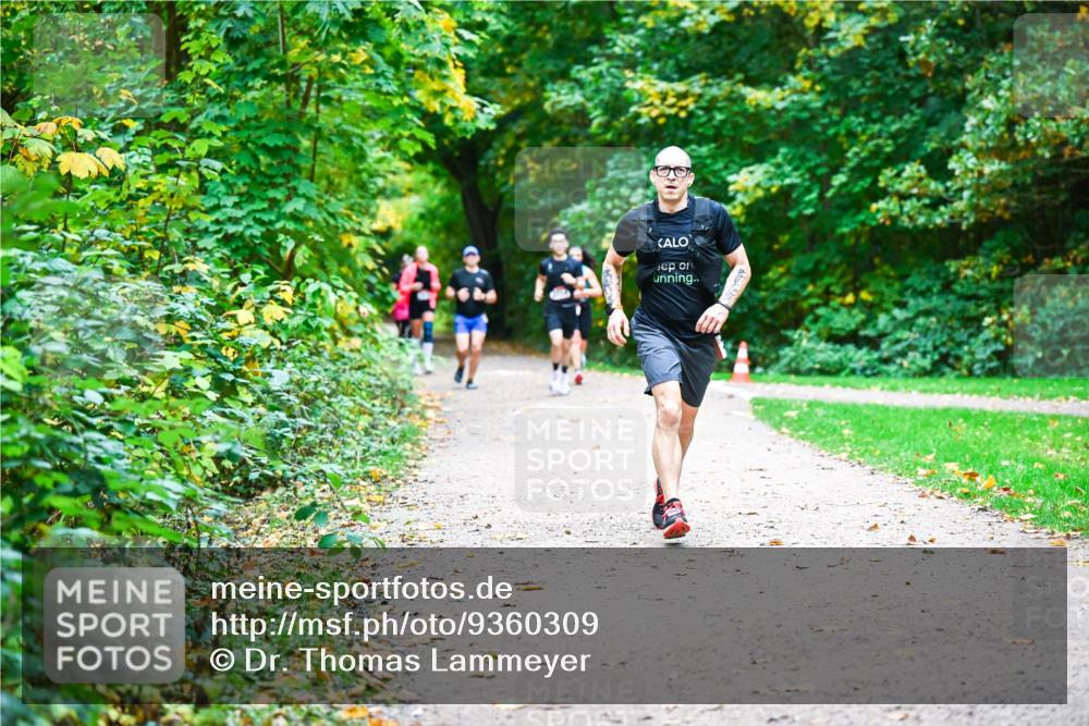 12.10.2025 - Bramfelder Halbmarathon 2025 Dr. Thomas Lammeyer http://msf.ph/oto/9360309 12.10.2025 11:11:37 Laufen  meine-sportfotos.de