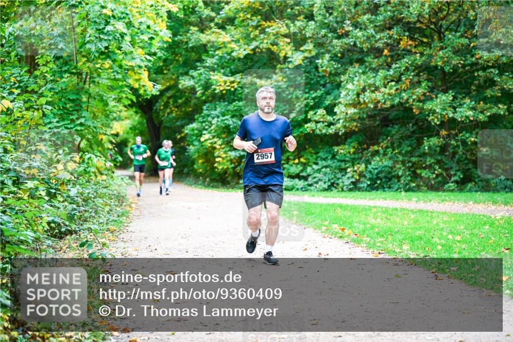 12.10.2025 - Bramfelder Halbmarathon 2025 Dr. Thomas Lammeyer http://msf.ph/oto/9360409 12.10.2025 11:12:14 Laufen 2957 meine-sportfotos.de