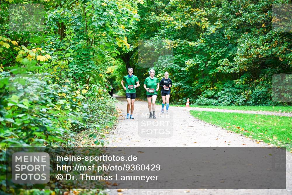 12.10.2025 - Bramfelder Halbmarathon 2025 Dr. Thomas Lammeyer http://msf.ph/oto/9360429 12.10.2025 11:12:19 Laufen 2355, 2809, 2318 meine-sportfotos.de
