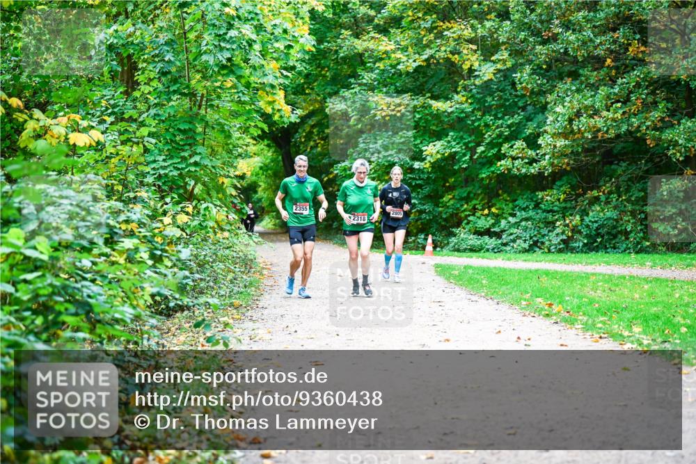 12.10.2025 - Bramfelder Halbmarathon 2025 Dr. Thomas Lammeyer http://msf.ph/oto/9360438 12.10.2025 11:12:21 Laufen 2355, 2809, 2318 meine-sportfotos.de